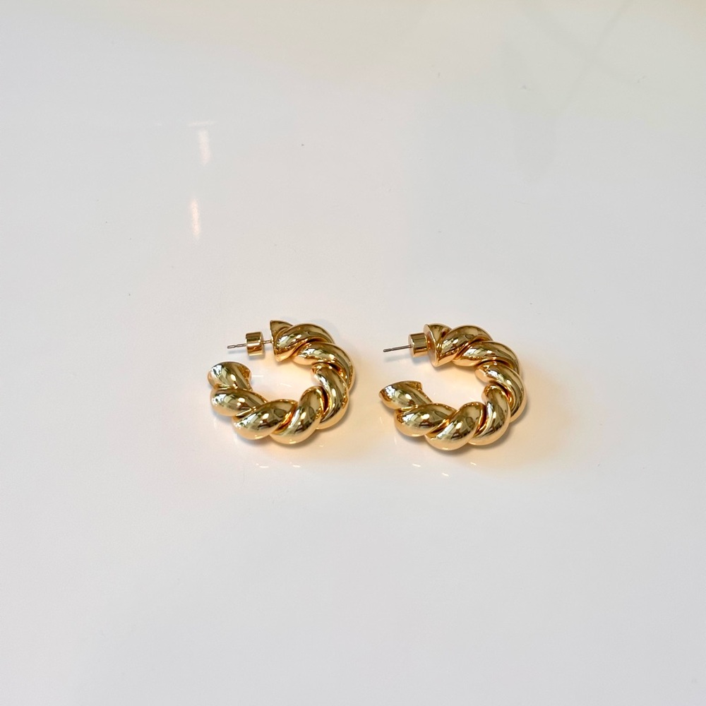 New Eclatant Soleil Hoops - Picture 2 of 16